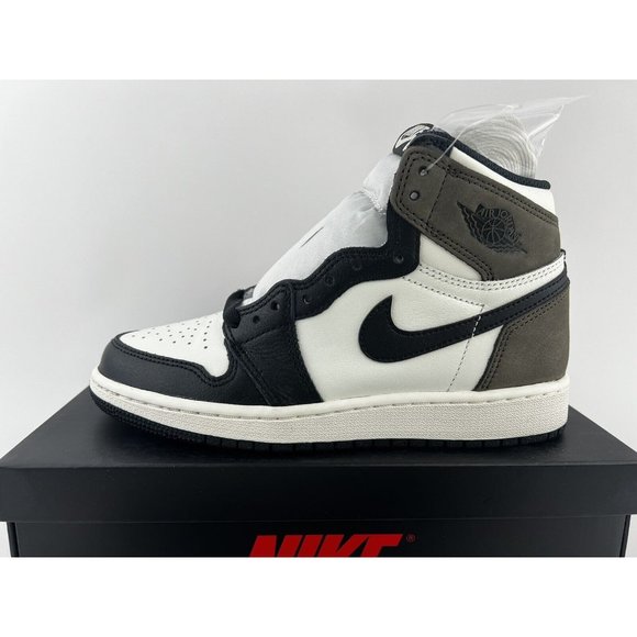 Nike Air Jordan 1 Retro High OG Dark Mocha Youth Size 4Y Sneakers 575441-105 - Picture 6 of 12